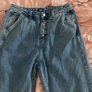 mom jeans